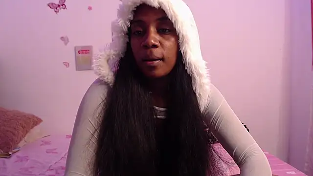 AishaOwens online show from 12/02/25, 08:21