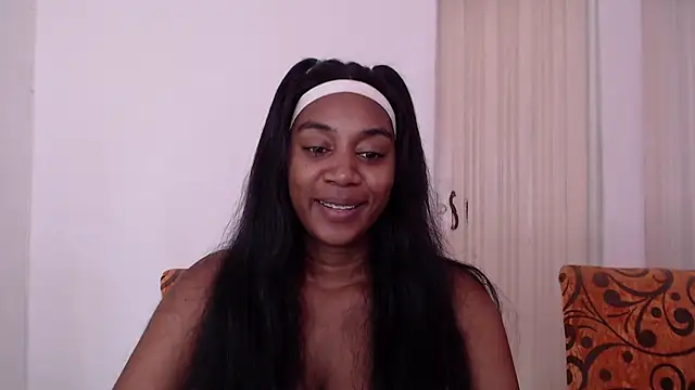 AishaOwens online show from 05/12/26, 09:32