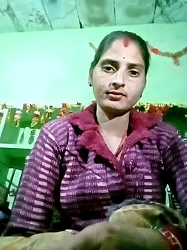 Snapshot of Nelug chatting on 11/15/25, 04:55 Nelug online show from 11/15/25, 04:55