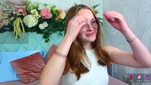 MadisonSmitt online show from 11/30/25, 05:08