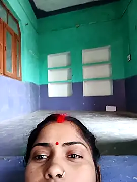 Snapshot of Pushpa_hotty chatting on 04/08/26, 04:58 Pushpa hotty online show from 04/08/26, 04:58