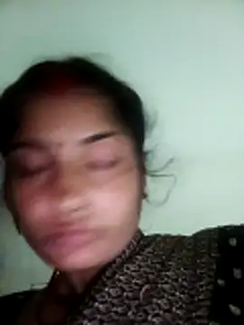 Pushpa hotty online show from 12/15/25, 02:45