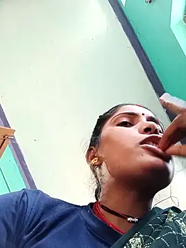 Pushpa hotty online show from 04/30/26, 03:46