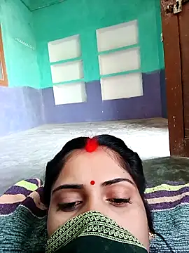 Pushpa hotty online show from 04/18/26, 02:47