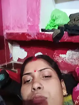Pushpa hotty online show from 05/20/26, 04:42