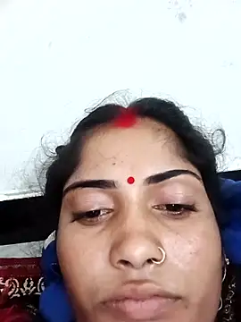 Pushpa hotty online show from 12/13/25, 10:16