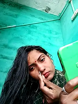 Snapshot of Pushpa_hotty chatting on 04/01/26, 03:41 Pushpa hotty online show from 04/01/26, 03:41