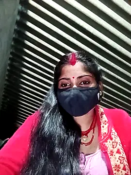 Pushpa hotty online show from 11/30/25, 01:34