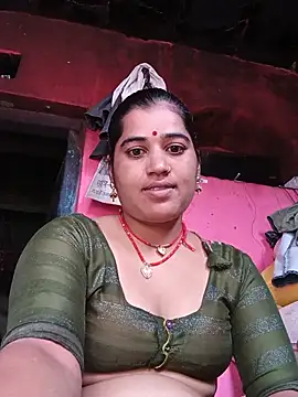 Snapshot of Hot_kamla chatting on 07/01/26, 04:24 Hot kamla online show from 07/01/26, 04:24