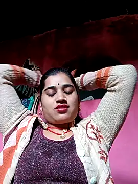 Hot kamla online show from 02/19/26, 07:38