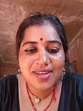 Snapshot of Hot_kamla chatting on 06/27/26, 10:54 Hot kamla online show from 06/27/26, 10:54