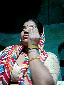 Hot kamla online show from 02/25/26, 11:59