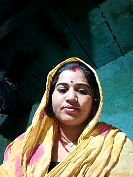 Hot kamla online show from 02/24/26, 10:21