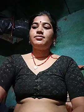 Snapshot of Hot_kamla chatting on 07/02/26, 10:16 Hot kamla online show from 07/02/26, 10:16
