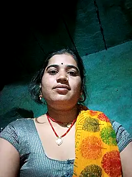 Hot kamla online show from 03/18/26, 11:27