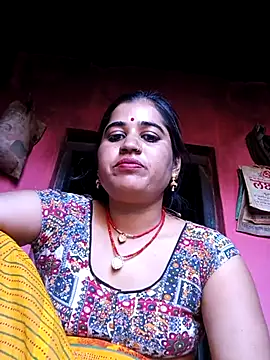 Hot kamla online show from 04/16/26, 11:33