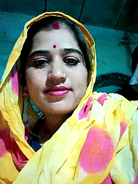 Hot kamla online show from 12/16/25, 12:42