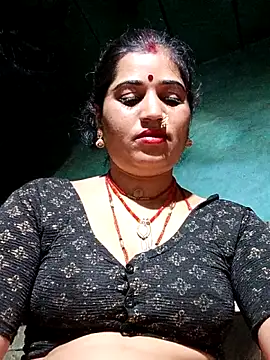 Hot kamla online show from 05/12/26, 11:00