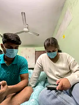 Cute hotzara online show from 11/25/25, 04:35