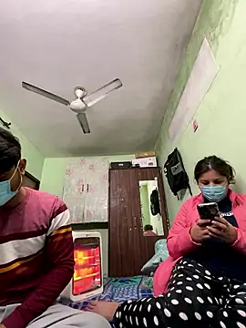 Cute hotzara online show from 01/12/26, 05:03