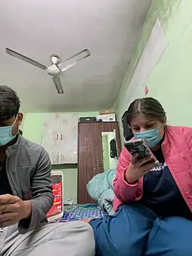 Cute hotzara online show from 01/15/26, 04:49