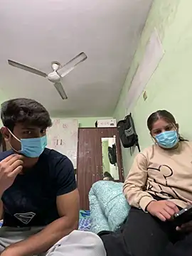 Cute hotzara online show from 12/15/25, 05:13