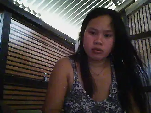 Snapshot of mia_kittykitty chatting on 11/13/25, 01:20 mia kittykitty online show from 11/13/25, 01:20