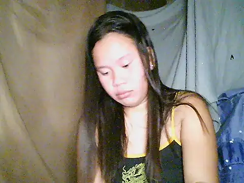 Snapshot of mia_kittykitty chatting on 11/13/25, 06:12 mia kittykitty online show from 11/13/25, 06:12