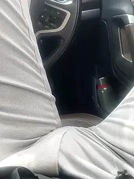 Snapshot of yourcharm4593 chatting on 11/13/25, 05:44 yourcharm4593 online show from 11/13/25, 05:44