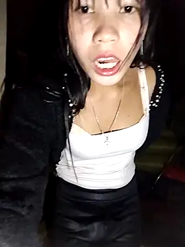 gugu0022 online show from 02/07/26, 11:18