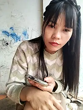 Snapshot of gugu0022 chatting on 03/08/26, 02:04 gugu0022 online show from 03/08/26, 02:04