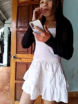 gugu0022 online show from 05/01/26, 11:43