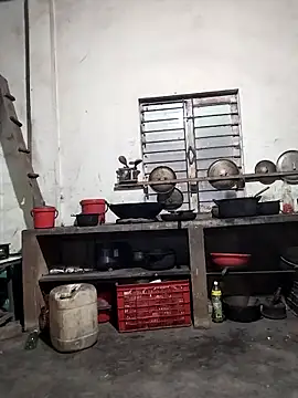 Snapshot of gugu0022 chatting on 11/28/25, 11:38 gugu0022 online show from 11/28/25, 11:38