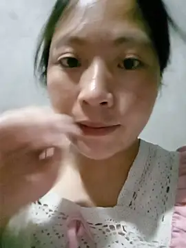 Snapshot of Micky_baby chatting on 05/21/26, 03:31 Micky baby online show from 05/21/26, 03:31