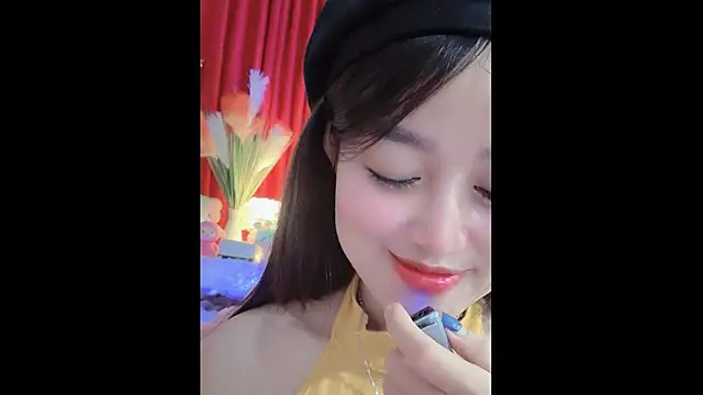 MiCandy-Lovee online show from 12/02/25, 07:32