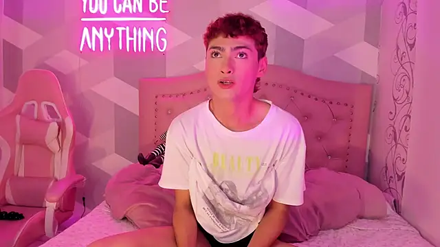 JacobRusso online show from 11/23/25, 02:43