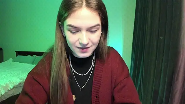 luna lust 212 online show from 11/24/25, 07:58