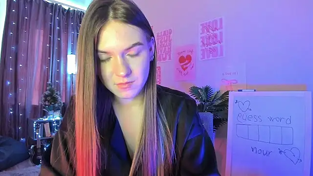 luna lust 212 online show from 03/16/26, 05:55