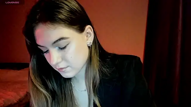 luna lust 212 online show from 11/17/25, 11:03