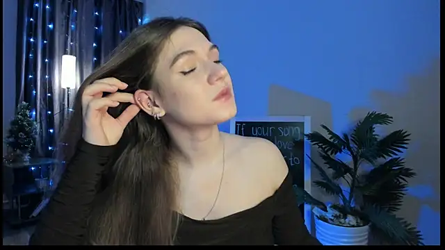 luna lust 212 online show from 01/13/26, 04:27