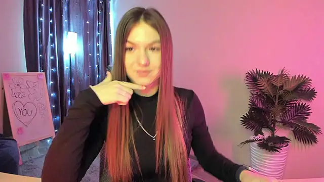 luna lust 212 online show from 02/18/26, 04:21