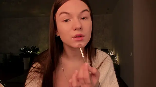 luna lust 212 online show from 04/13/26, 04:27