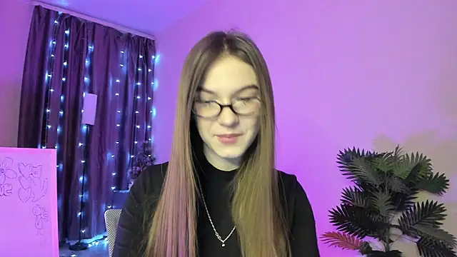 luna lust 212 online show from 02/14/26, 04:13