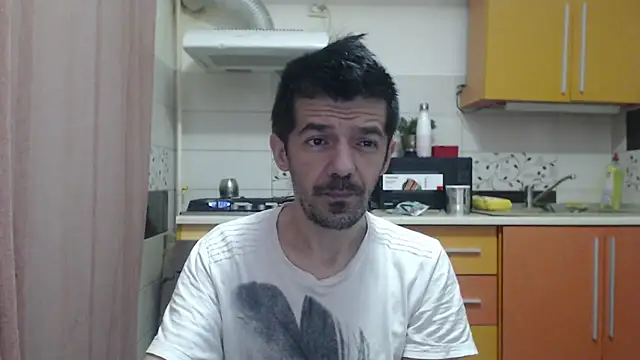 Dale E online show from 12/17/25, 05:23