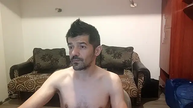 Snapshot of Dale_E chatting on 06/17/26, 12:21 Dale E online show from 06/17/26, 12:21