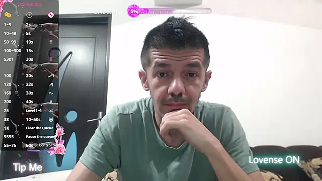 Dale E online show from 11/20/25, 06:14