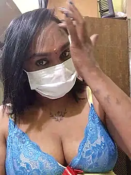 Dharshini98 online show from 01/12/26, 10:33