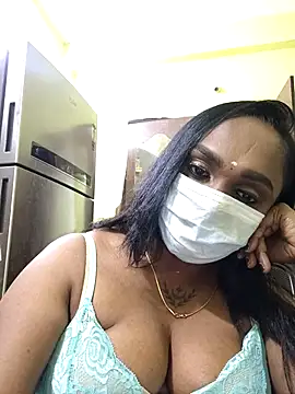 Dharshini98 online show from 02/13/26, 05:02