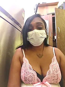 Dharshini98 online show from 12/21/25, 02:03