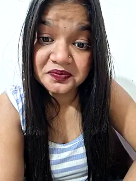 Snapshot of DIMPLE-GIRL88 chatting on 12/16/25, 06:01 DIMPLE-GIRL88 online show from 12/16/25, 06:01